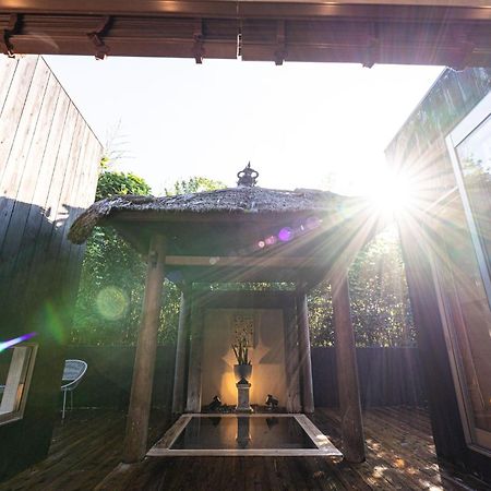 Tara Dakeonsen Kanigoten Exterior photo